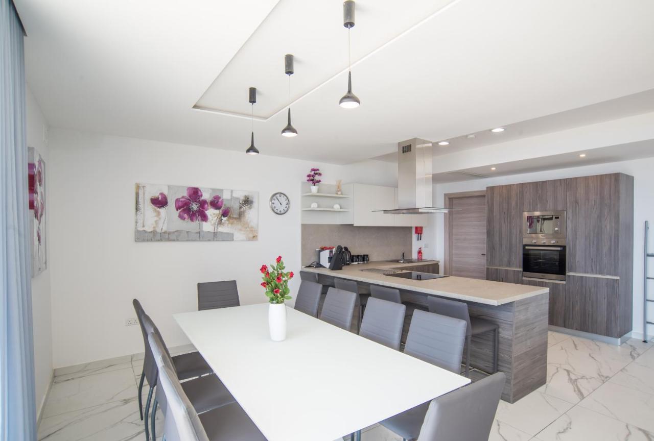 The Sea-Bank Villa Apartments Marsaskala Exterior photo