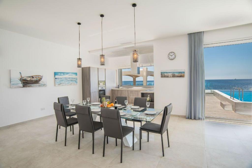 The Sea-Bank Villa Apartments Marsaskala Exterior photo